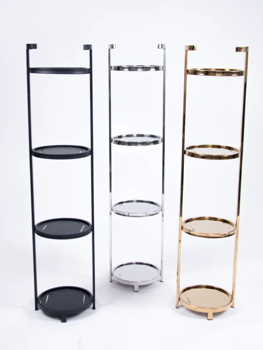 شلف دایره ای سه رنگ کنار هم پس زمینه سفید