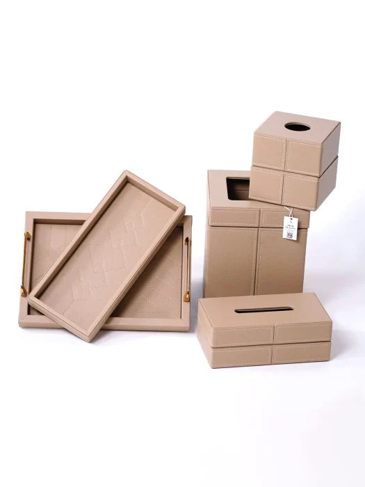 چرم کرم تصویر شاخص تمام ست های چرمی رنگ کرم در کنار هم