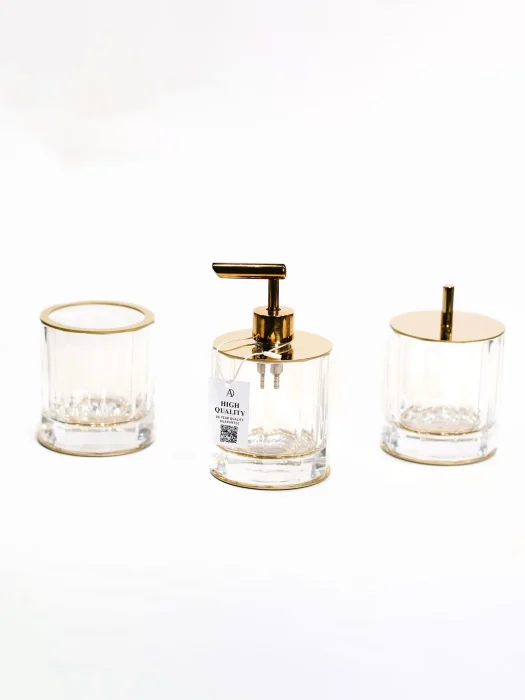 ست اکسسوری کریستالی سرویس حمام و سرویس بهداشتی سه قطعه رنگ طلایی نوع باخ