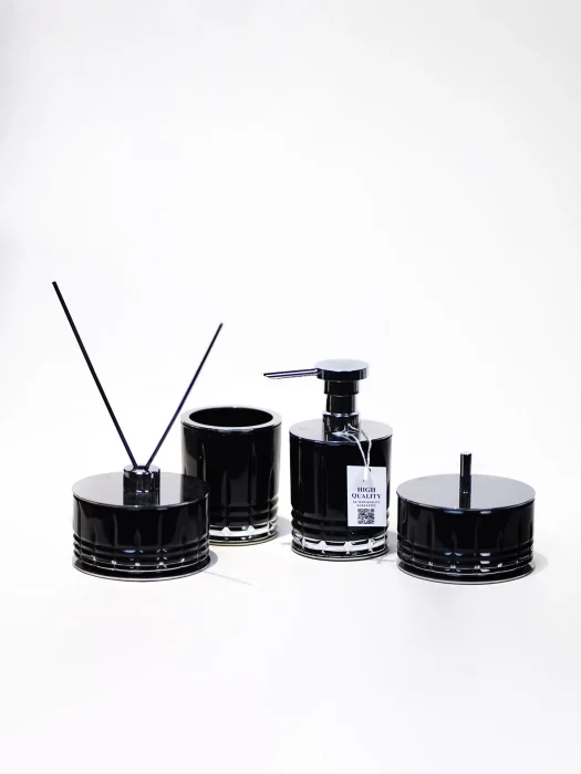 ست اکسسوری کریستالی سرویس حمام و سرویس بهداشتی چهار قطعه رنگ مشکی