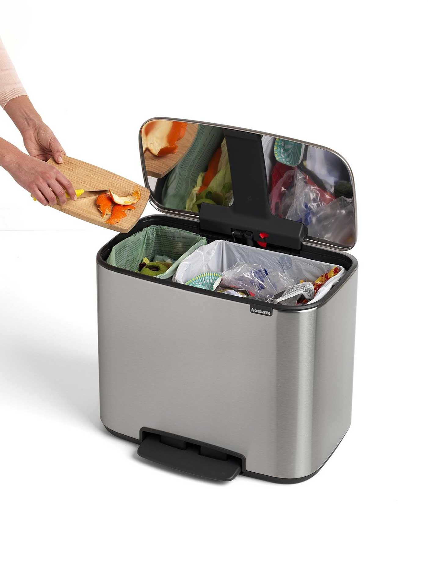 سطل زباله پدالی آشپزخانه دو مخزنه برابانتیا 11+23 لیتر | عکس محصول - diahome سطل زباله پدالی آشپزخانه دو مخزنه برابانتیا 11+23 لیتر - Image 14