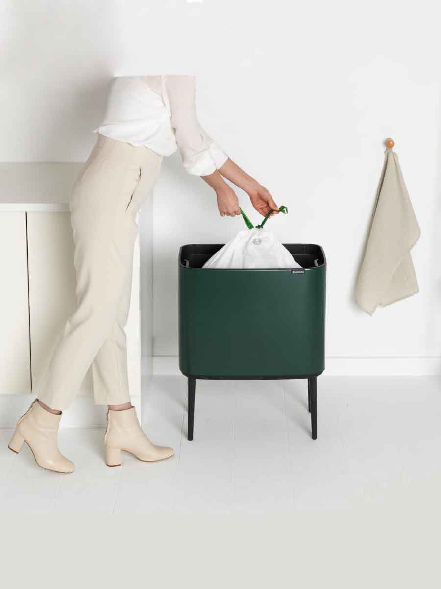 سطل زباله آشپزخانه برابانتیا پایه دار لمسی 36 لیتر | عکس محصول - diahome سطل زباله آشپزخانه برابانتیا پایه دار لمسی 36 لیتر - Image 13