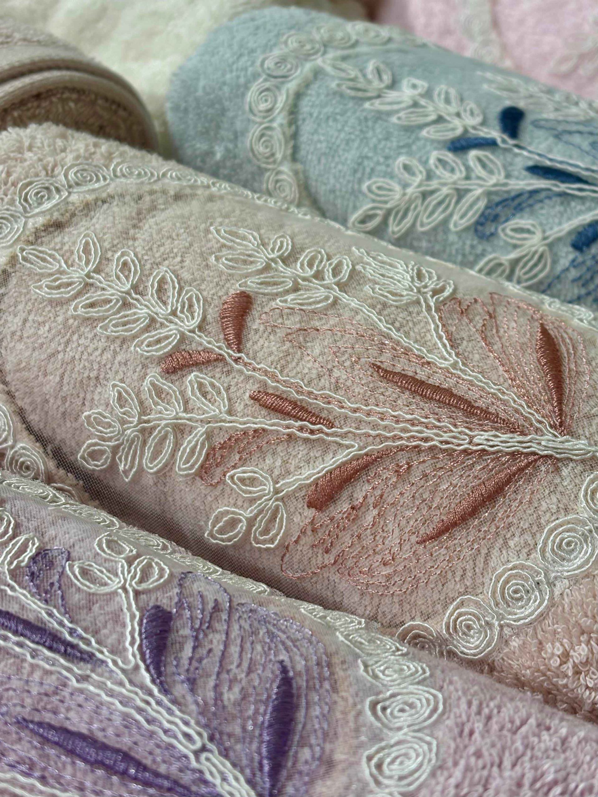 حوله گلدوزی شده branch floral | عکس محصول - diahome حوله گلدوزی شده branch floral رنگ 3